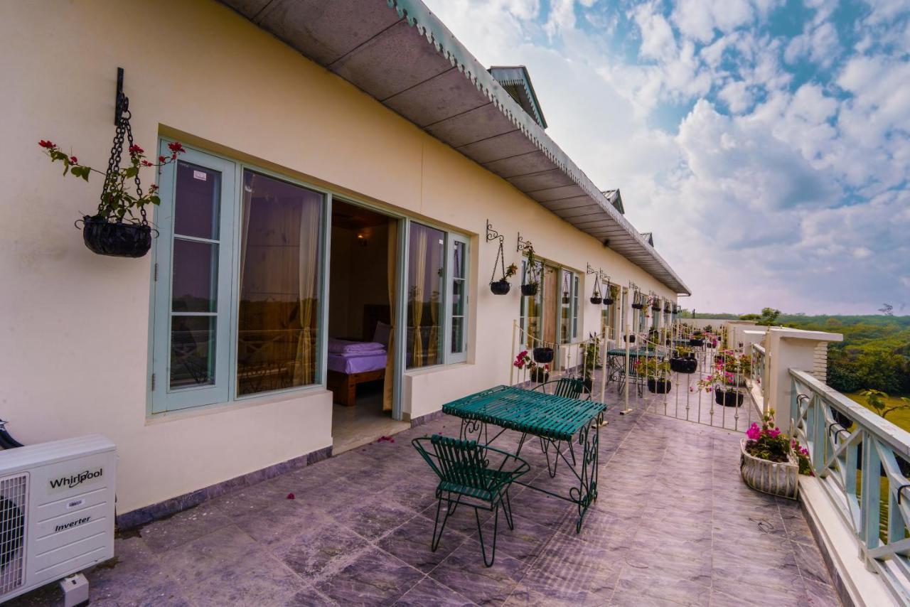Hotel Sarai Bharatgarh Nohan Ngoại thất bức ảnh